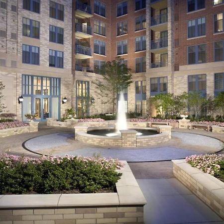 Fantastic 2 Bedroom Condo At Pentagon City Arlington Buitenkant foto