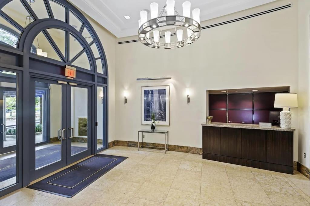 Fantastic 2 Bedroom Condo At Pentagon City Arlington Buitenkant foto